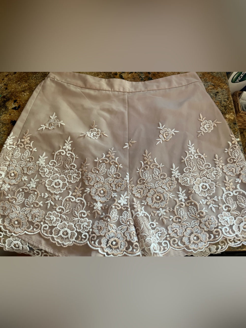 LC Lauren Conrad
Embroidered Lace-Hem Shorts
- Light Taupe